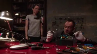 Elementary - Saison 2 - Pavillons en berne