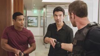 Hawaii 5-0 - Saison 8 - Kau Ka 'Onohi Ali'i I Luna (Les yeux royaux se reposent dessus)
