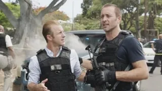 Hawaii 5-0 - Saison 9 - Ke Kanaka I Ha'ule Mai Ka Lewa Mai (L'homme qui est tombé du ciel)
