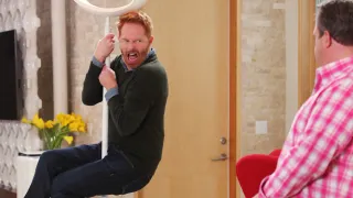 Modern Family - Saison 7 - Phil et la maison sexy