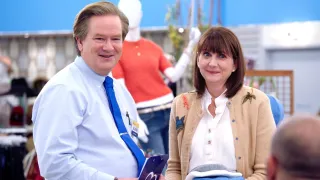 Superstore - Saison 3 - Journée des Artisans Locaux